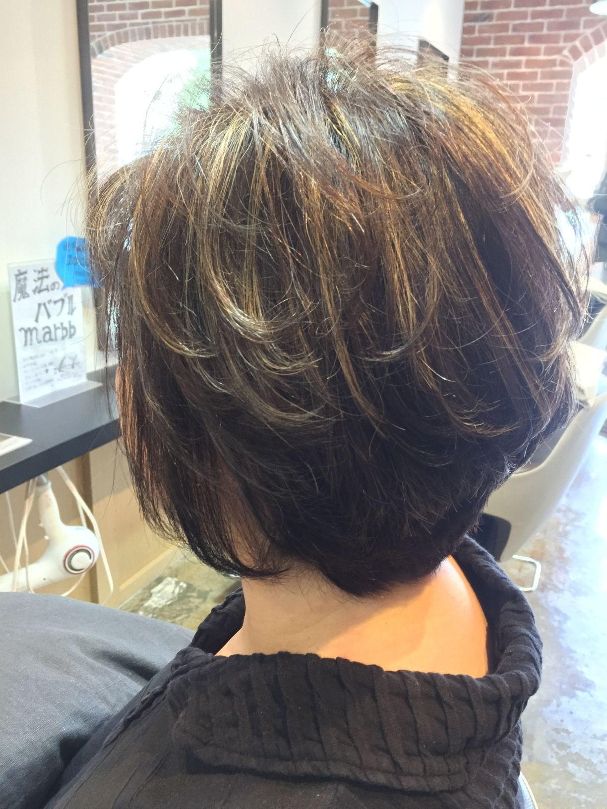 白髪染めにハイライトをミックスして楽しむ！姫路市の美容院／美容室／ヘアサロンはBEREA(ベレア)