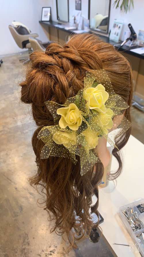 縦巻きカールのハーフアップ！姫路市の美容院BEREA(ベレア)はお客様のキレイを叶える美容室／ヘアサロン