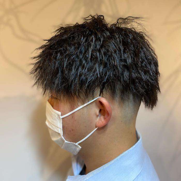 ツイストパーマはやっぱりクールでカッコィィですね〜！姫路市の美容院BEREA(ベレア)はお客様のキレイを叶える美容室／ヘアサロン