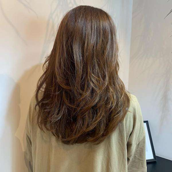 自然で落ち着き感あるナチュラルブラウン